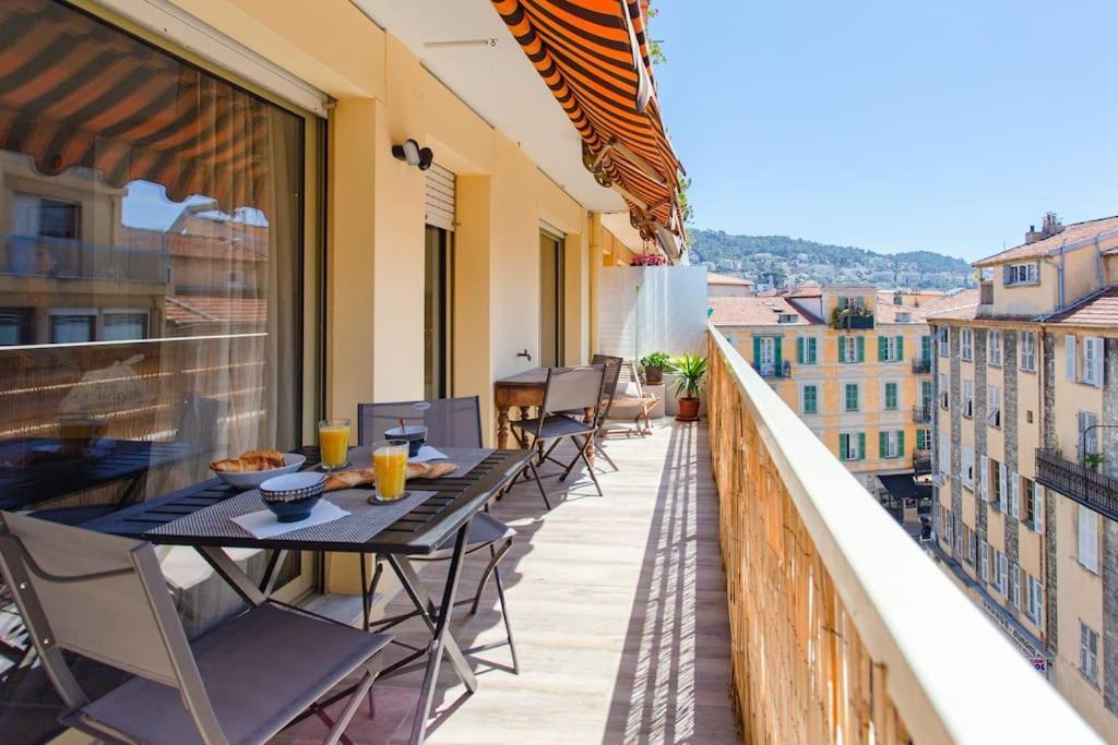#4 Papon Parking Climatise Terrasse & Wifi 5mins A Pieds Du Vieux Appartement *